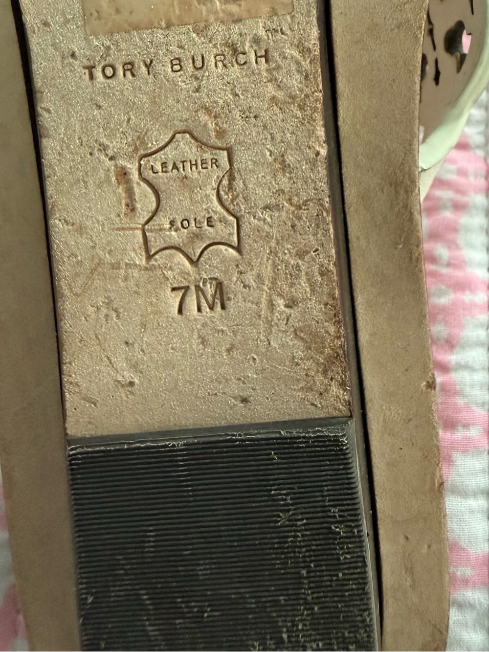 Tory Burch Cream Miller Logo Thong Sandals in box - Picture 6 of 11